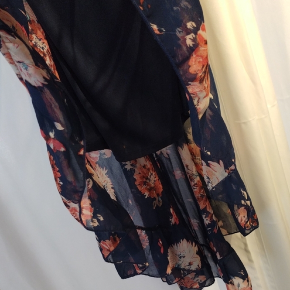 AUW High Low Dress With Floral Pattern - Picture 13 of 17